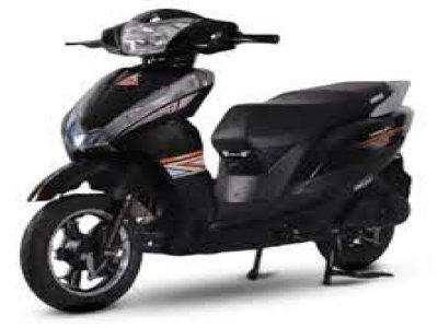 Ampere Magnus STD BS6 - Black